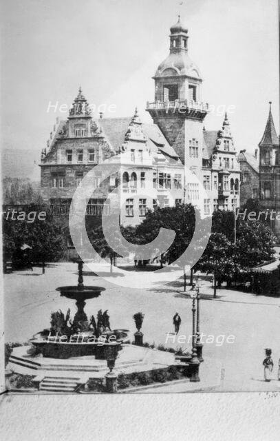 Building & Park - unknown. Creator: Unknown.