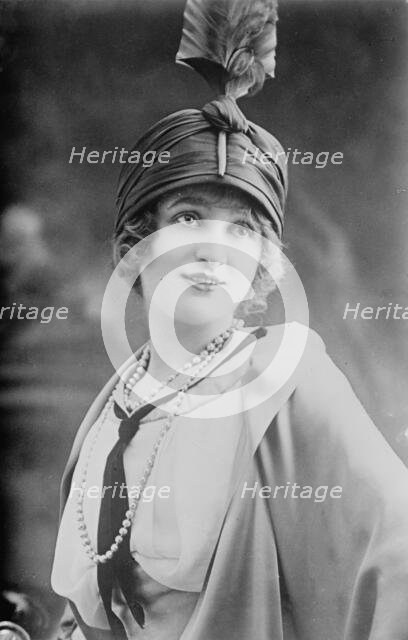 Gaby Deslys, between c1910 and c1915. Creators: Bain News Service, Gaby Deslys.