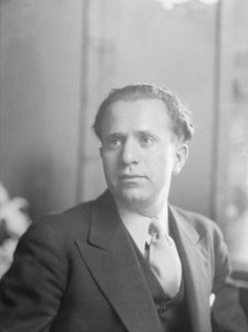 Bauman, Raymond, portrait photograph, 1932 Feb. 21. Creator: Arnold Genthe.