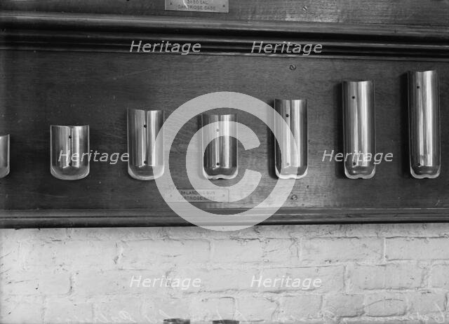 Navy Yard, U.S., Washington - Caps., Torpedo Shop, 1917. Creator: Harris & Ewing.