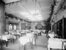Edelweiss Cafe, main dining room from southwest corner, Detroit, Mich., between 1905 and 1915. Creator: Unknown.