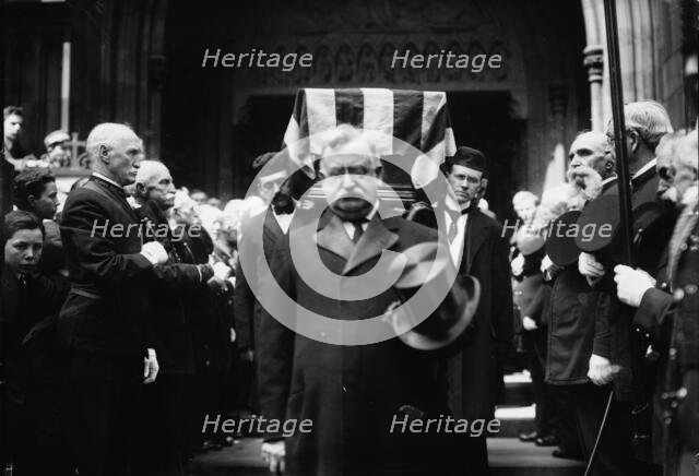 Taking Kearny's body from Trinity Church, between c1910 and c1915. Creator: Bain News Service.