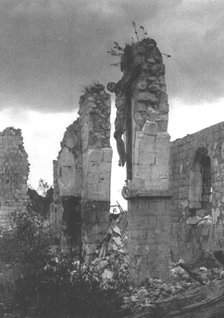 'Le Christ aux ruines; La nef, envahie deja par les plantes sauvages, d'une eglise', 1916. Creator: Unknown.