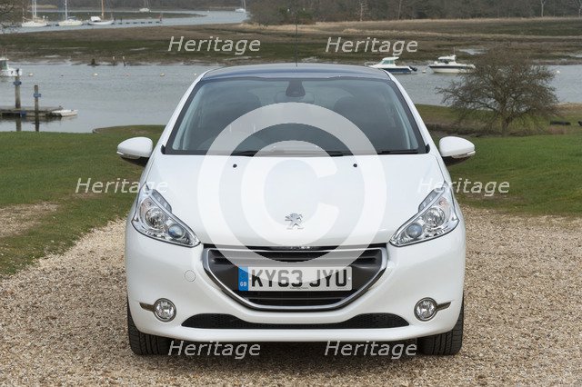 2014 Peugeot 208 Hdi Artist: Unknown.