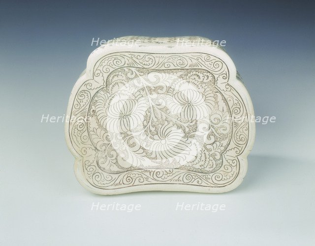 Cizhou stoneware pillow, Northern Song dynasty, China, 11th century. Artist: Unknown