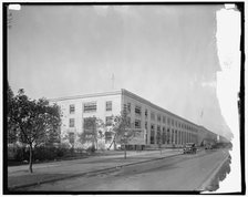 War Dept, between 1910 and 1920. Creator: Harris & Ewing.