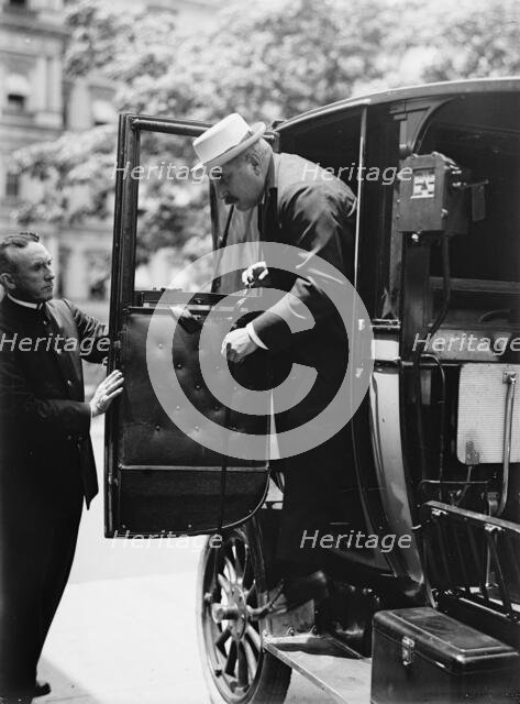 J. Pierpont Morgan Jr., Leaving Auto, 1914. Creator: Harris & Ewing.