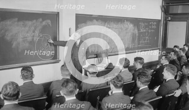 Internat'l law class, Columbia, 1918. Creator: Bain News Service.