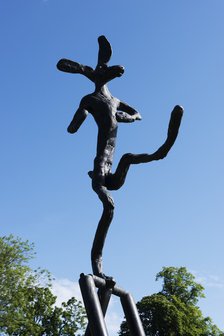 'The Cricketer', sculpture by Barry Flanagan, Jesus College, Cambridge, Cambridgeshire, 2015. Artist: James O Davies.