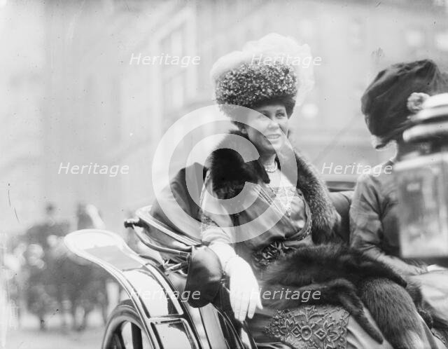 Mrs. W.G. Loew, between c1910 and c1915. Creator: Bain News Service.