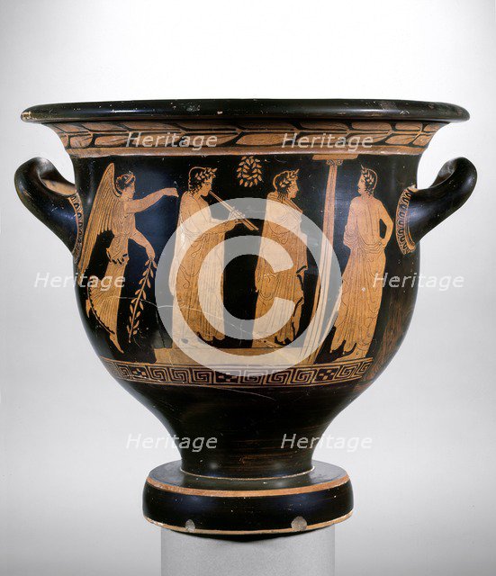 Red figure bell krater, late 5th century BC. Artist: Kadmos Painter.