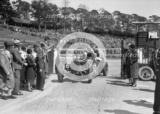Invicta 4467 cc car at Brooklands. Artist: Bill Brunell.