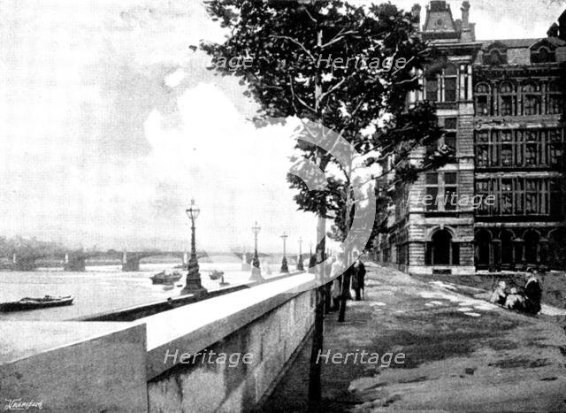 Views of St. Thomas's Hospital: the terrace of the hospital, 1895. Creator: George Meisenbach.