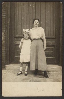 Woman and girl, about 1913-1919. Creator: John Frank Keith.