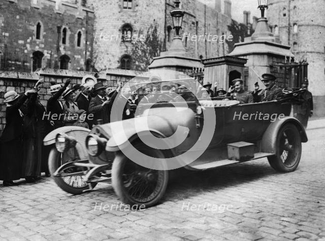 1915 Crossley 25-30hp staff car. Creator: Unknown.