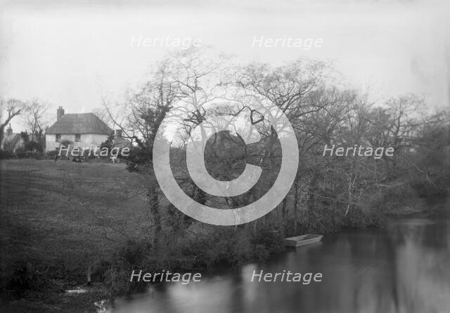 Irish farm house with thatched roof, c1890s. Creator: Robert Augustus Henry L'Estrange.