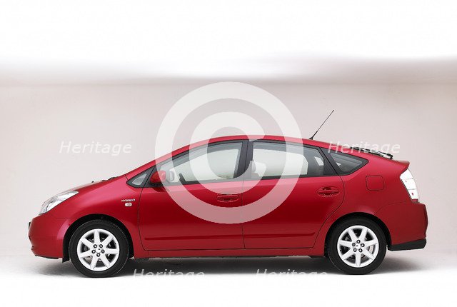 2006 Toyota Prius Hybrid Artist: Unknown.