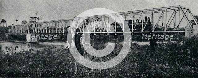 'Ponte da E. F. Mogyana sobre o Rio Pardo', 1895. Artist: Axel Frick.