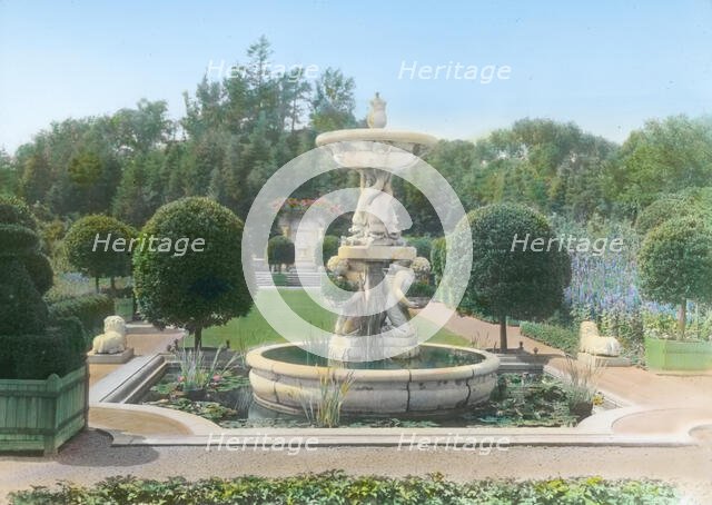 "Weld," Larz Anderson house, 151 Newton Street, Brookline, Massachusetts, c1914. Creator: Frances Benjamin Johnston.