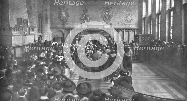 'En Belgique delivree; La reception des souverains belges, le 12 novembre 1918. a l'hotel..., 1918. Creator: Unknown.