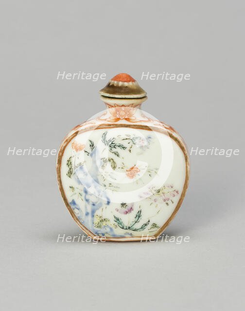 Snuff Bottle with Flowers and Rockwork, Qing dynasty (1644-1911), Jiaqing reign, (1796-1820). Creator: Unknown.