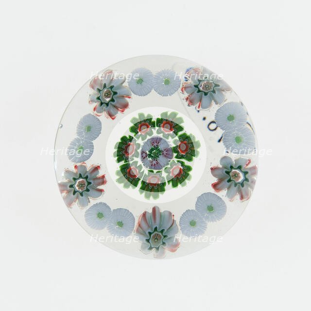 Paperweight, Clichy, 19th century. Creator: Clichy Glassworks.