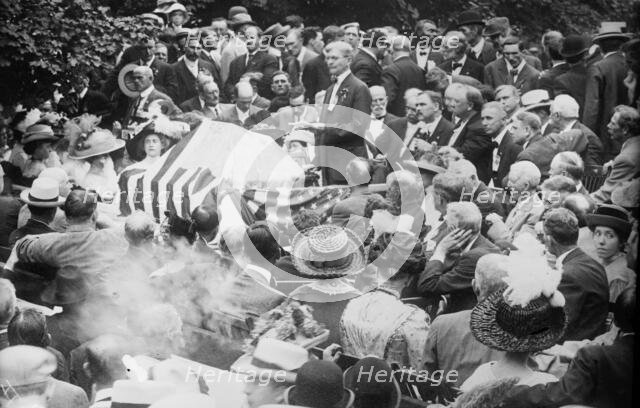 Marshall accepting nomination, 1912. Creator: Bain News Service.