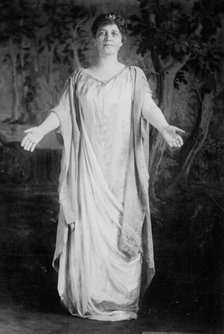 Mrs. Glenna S. Tinnin, (1913?). Creator: Bain News Service.