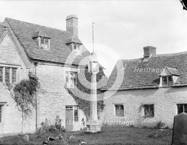 St Marys Church, Cricklade, Wiltshire, c1860-c1922. Artist: Henry Taunt
