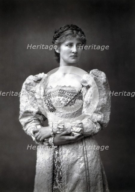 Mary Anderson (1859-1940), American stage actress, late 19th century. Artist: Unknown