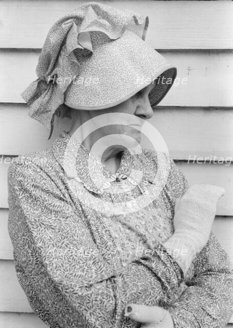 Native of North Carolina, member of Wheeley Church..., near Gordonton, North Carolina, 1939. Creator: Dorothea Lange.