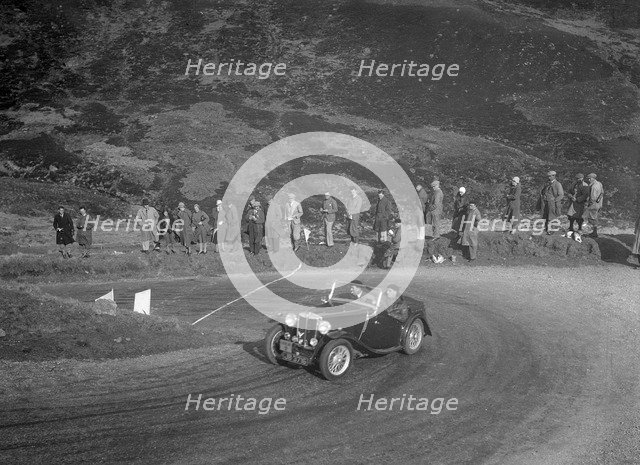 MG Magnette of CS Grant at the RSAC Scottish Rally, Devil's Elbow, Glenshee, 1934. Artist: Bill Brunell.
