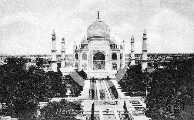 The Taj Mahal, Agra, 20th century. Artist: Unknown