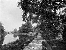 Towpath beside the River Thames, near Sonning, Berkshire, 1885. Artist: Henry Taunt.