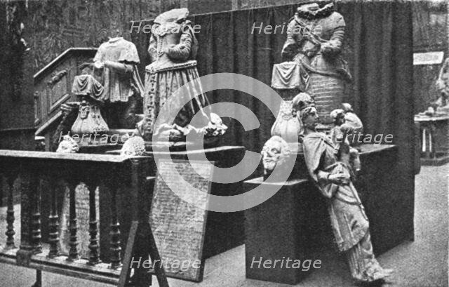 'L'Exposition des oeuvres d'art mutilees ou provenant des regions devastees..., 1916. Creator: Unknown.