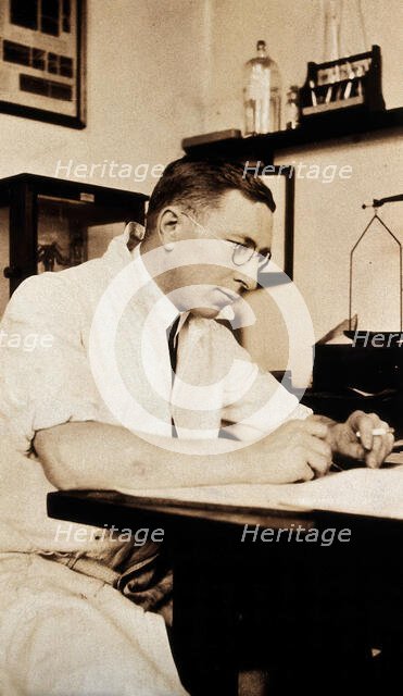 Frederick Grant Banting. Creator: Unknown.