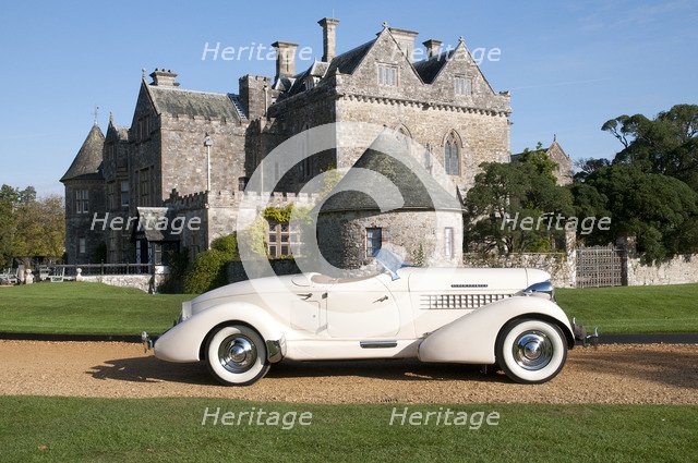 1935 Auburn 851 Speedster Artist: Unknown.