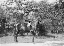 Ederheimer, Mr., on horse, between 1926 and 1942. Creator: Arnold Genthe.