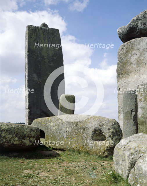 Stonehenge, Wiltshire. Artist: Unknown.