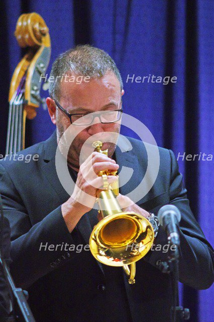 Ernie Hammes, Watermill Jazz Club, Dorking, Surrey, 2015. Artist: Brian O'Connor.