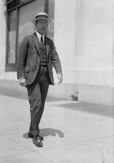 Arch. Wilkinson Shaw of Chicago, 1917. Creator: Harris & Ewing.