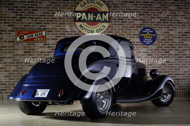 Ford Coupe Custom 1934. Artist: Simon Clay.