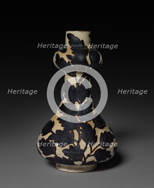 Gourd-shaped Vase, Ming dynasty (1368-1644). Creator: Unknown.