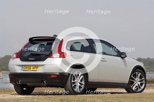 2006 Volvo C30 D5 SE Artist: Unknown.