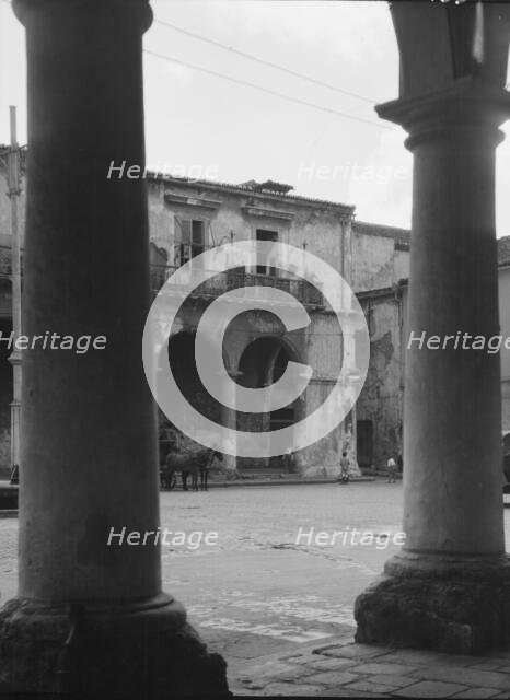 Travel views of Cuba and Guatemala, between 1899 and 1926. Creator: Arnold Genthe.