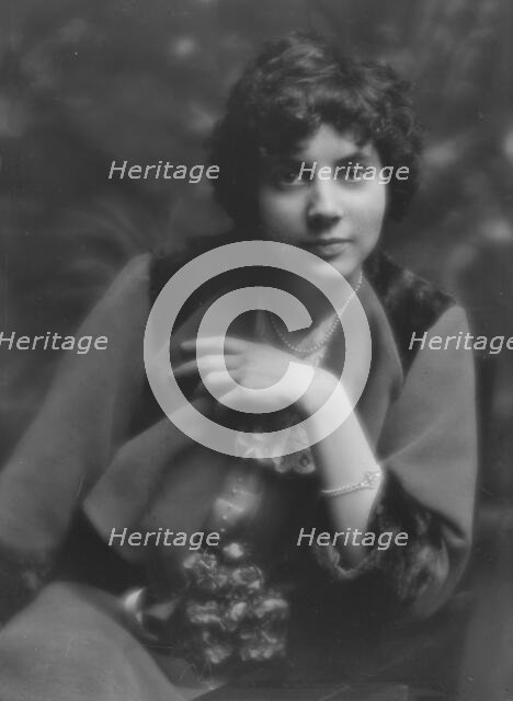 Swinburne, Ann, portrait photograph, 1912. Creator: Arnold Genthe.