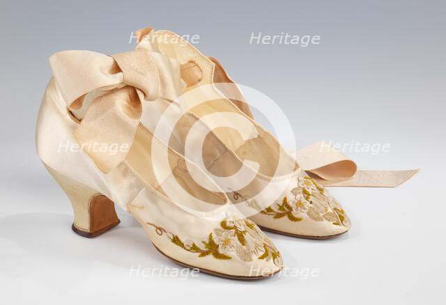Evening shoes, French, 1875-85. Creator: Unknown.
