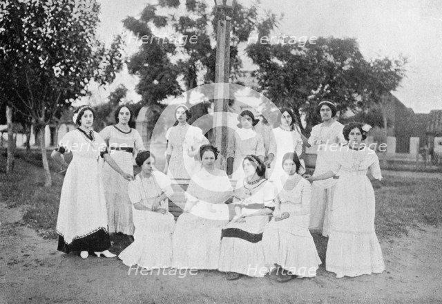 Group of Paraguayan women, Carapegua, Paraguay, 1911. Artist: Unknown