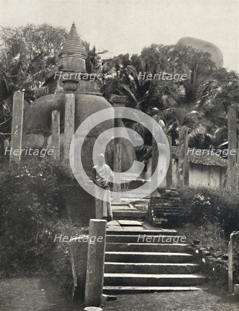 'Ambatthala Dagoba in Mihintale, Ruhestatte der Reliquien des Mahinda, erbaut 275 v. Chr.', 1926. Artist: Unknown.