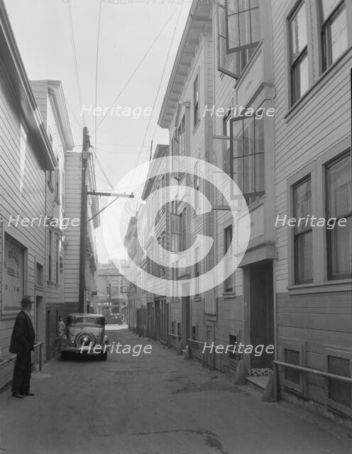 Card Alley, North Bean [i.e. Beach] District (Italians), San Francisco, California, 1936. Creator: Dorothea Lange.
